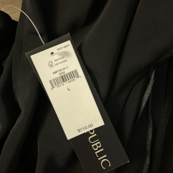 NWT Banana Republic Halter-Neck Knit Maxi Dress - Size Large 🍄 - Picture 2 of 5